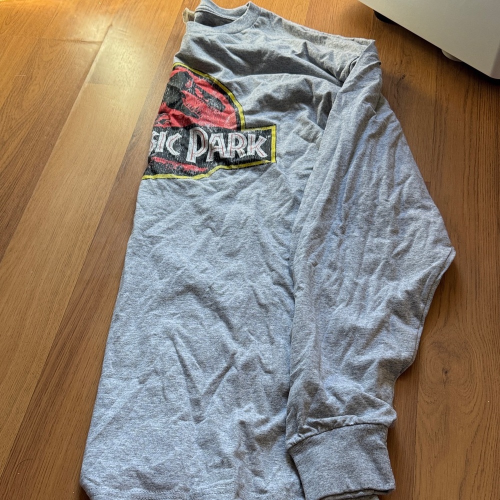 Gray Jurassic Park Long Sleeve Shirt size XL NWOT